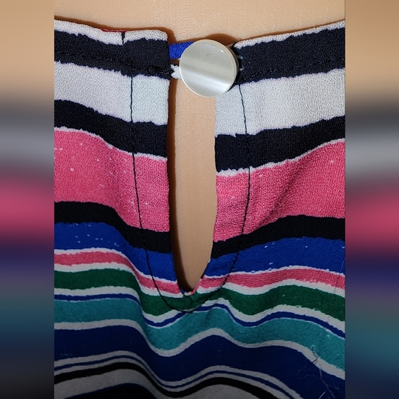 Van Heusen blouse horizontal stripes - Picture 5 of 9